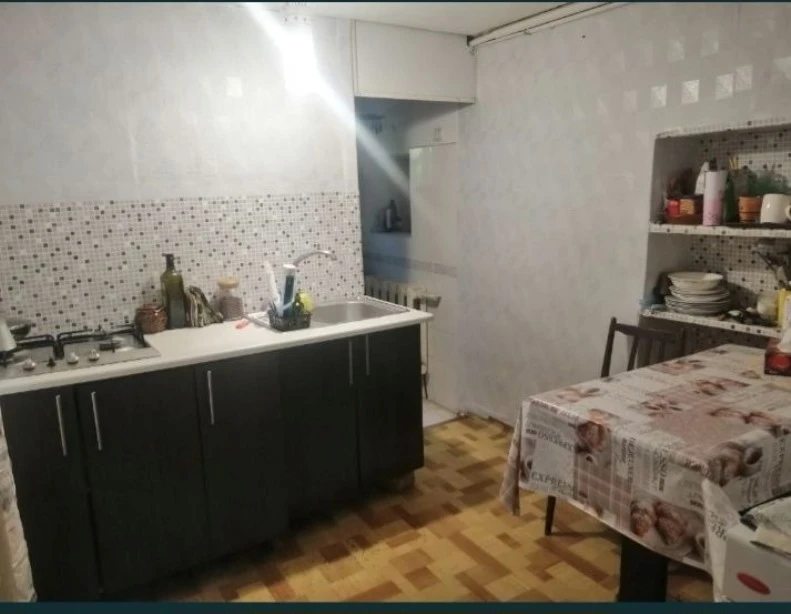 House for sale. 4 rooms, 64 m², 1 floor. Vynnychenko, Odesa. 