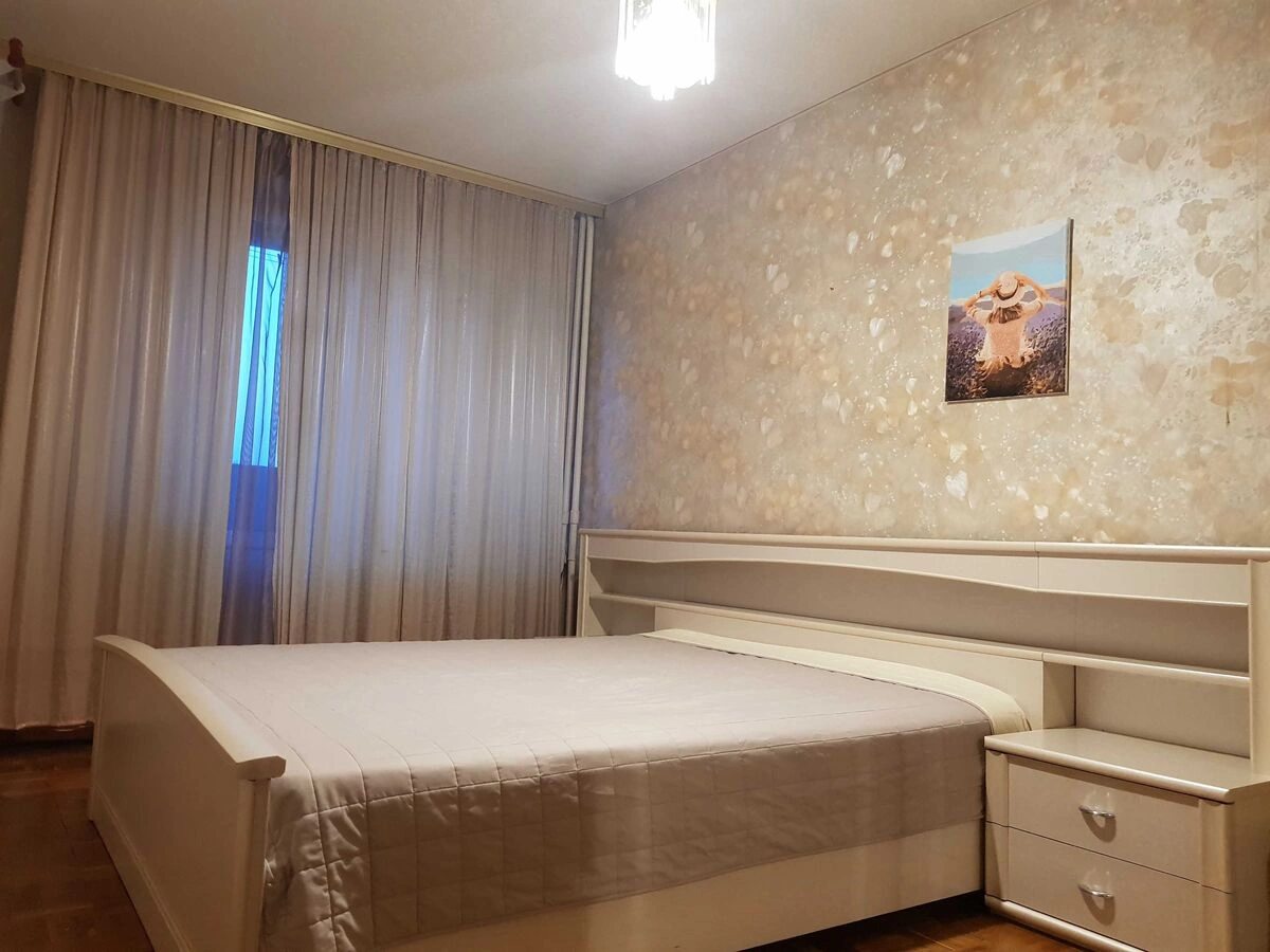 Apartment for rent. 3 rooms, 67 m², 6th floor/16 floors. 23, Solomyanska 23, Kyiv. 