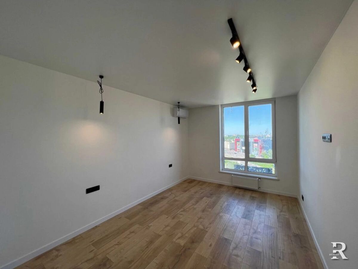 Продаж квартири. 1 room, 40 m², 12 floor/17 floors. 40, Ломоносова , Вишневе. 