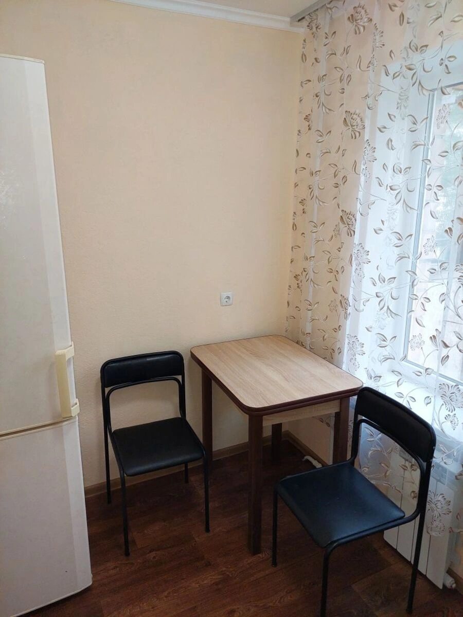 Здам квартиру. 1 room, 32 m², 2nd floor/9 floors. 29, Ніжинська 29, Київ. 
