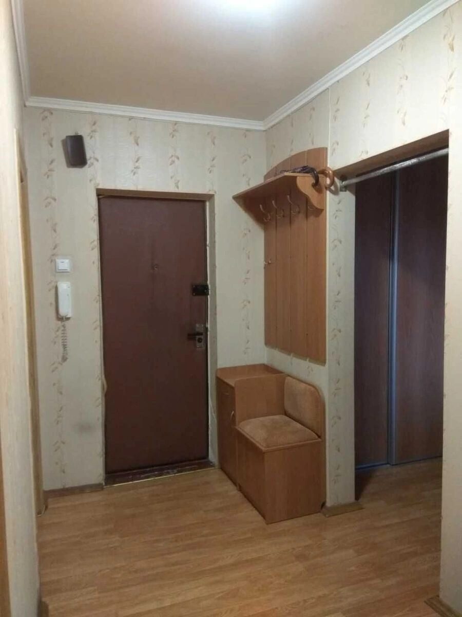 Здам квартиру. 4 rooms, 90 m², 12 floor/16 floors. 25, Єфремова , Київ. 