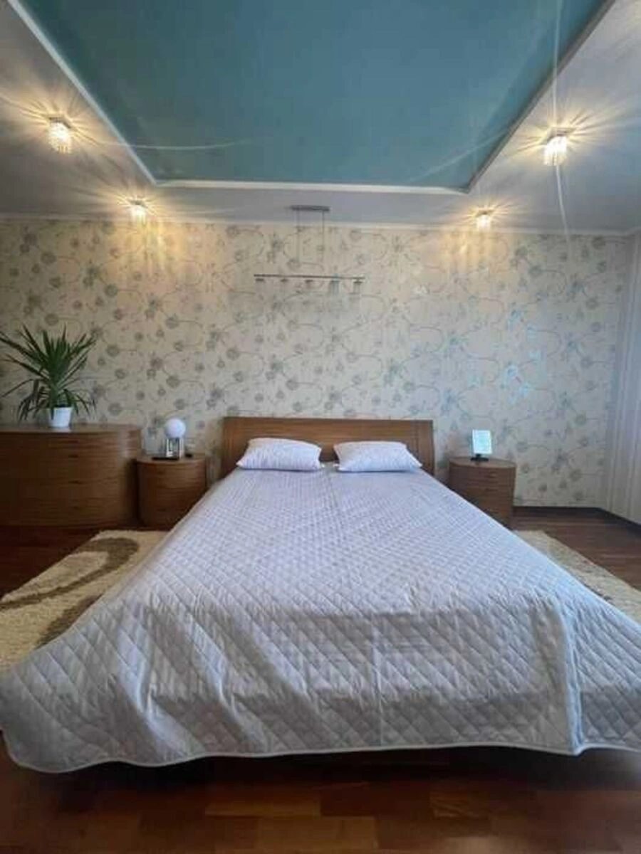 Здам квартиру. 3 rooms, 102 m², 12 floor/16 floors. 26, Озерна 26, Київ. 