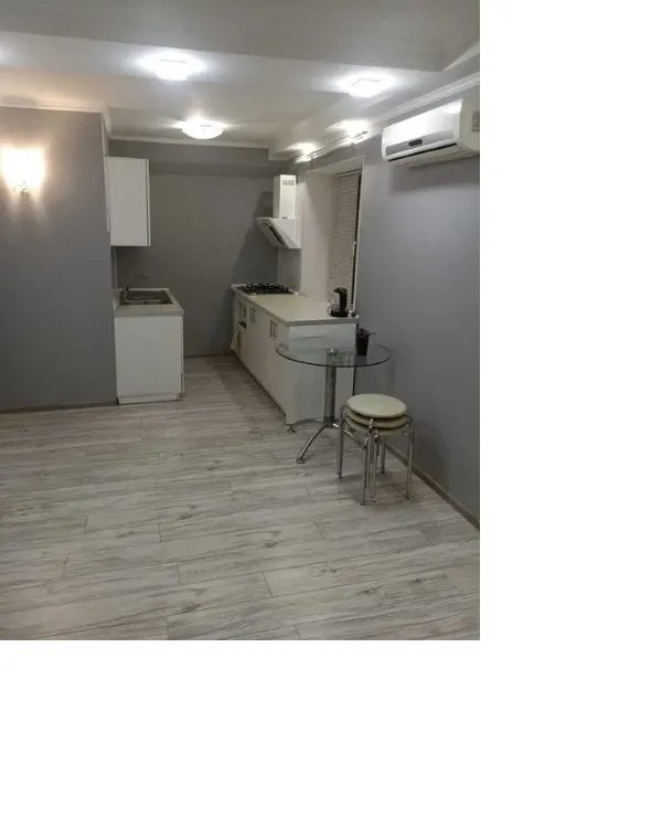 Apartment for rent. 1 room, 32 m², 1st floor/9 floors. 28, Marshala Malynovskoho, Kyiv. 