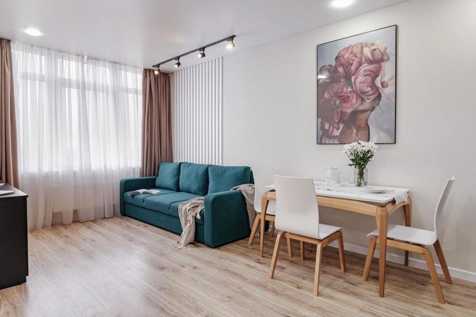 Apartments for sale. 1 room, 42 m², 5th floor/19 floors. 8, Zhemchuzhnaya ul., Odesa. 