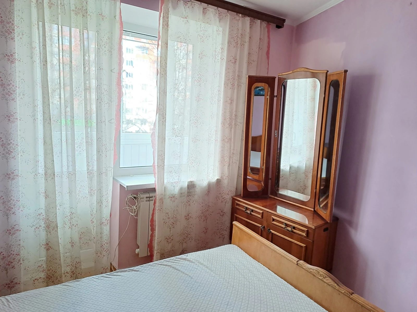 Apartment for rent. 3 rooms, 60 m², 2nd floor/5 floors. Dovzhenka O. vul., Ternopil. 