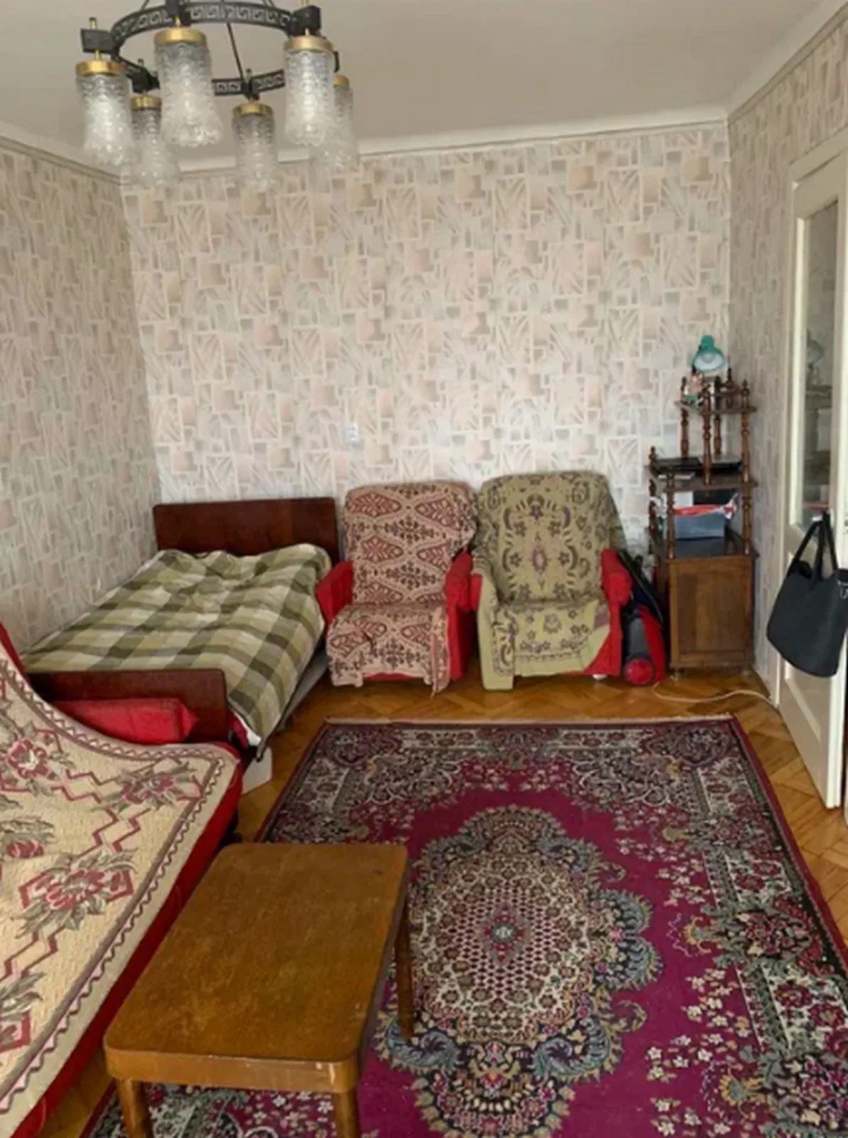 Продаж квартири. 1 room, 31 m², 2nd floor/5 floors. Миру вул., Тернопіль. 
