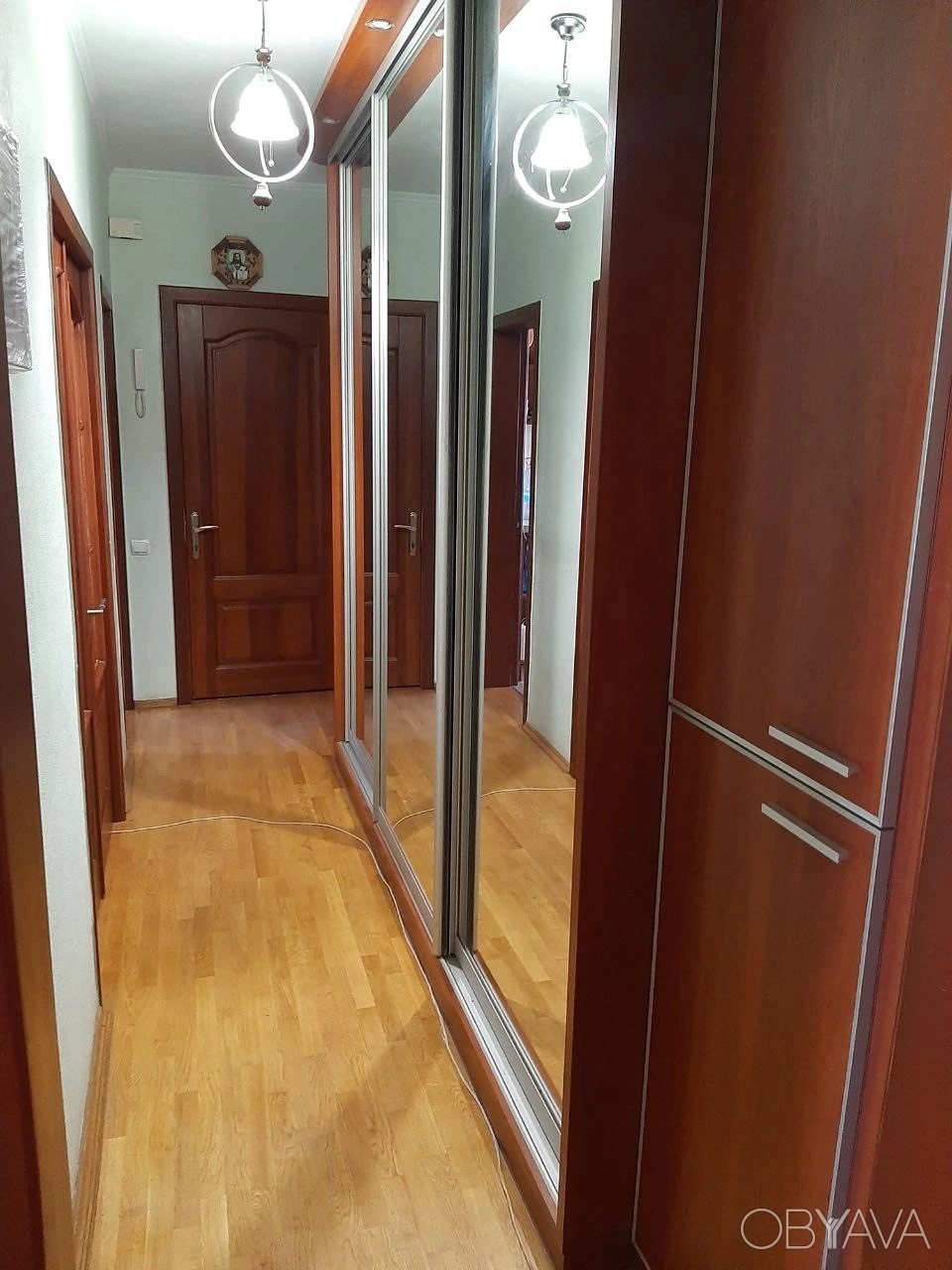 Apartments for sale. 3 rooms, 66 m², 7th floor/9 floors. Naberezhnaya Pobedy, Dnipro. 