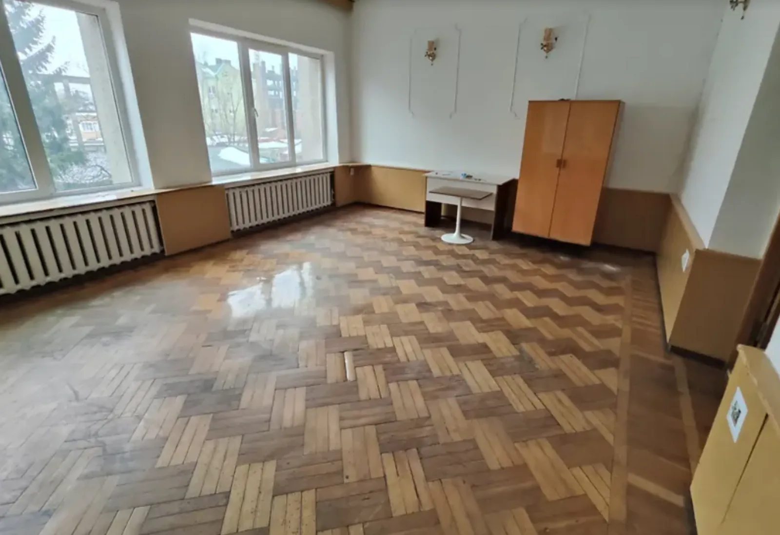Продам нерухомість під комерцію. 280 m², 2nd floor/2 floors. Медова вул., Тернопіль. 