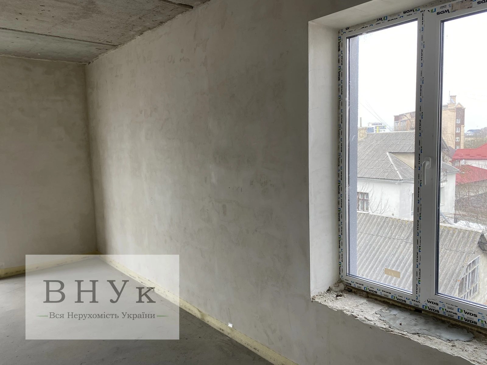 Apartments for sale. 1 room, 48 m², 3rd floor/4 floors. Kvitky Tsisyk , Ternopil. 