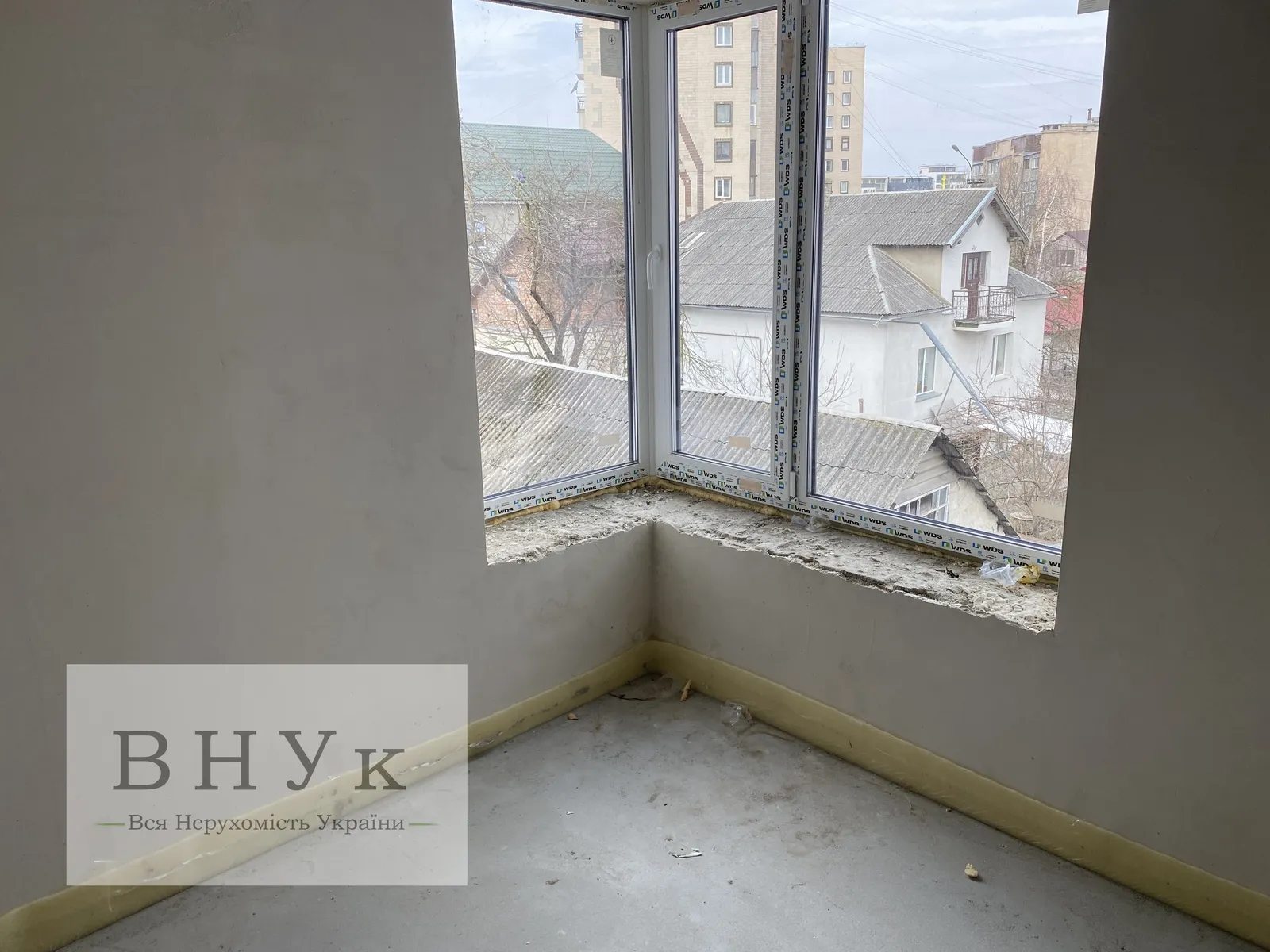 Apartments for sale 1 room, 48 m², 3rd fl./4 floors. Kvitky Tsisyk , Ternopil. 