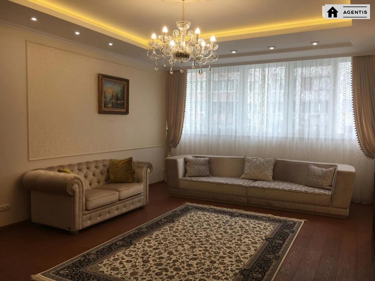 Apartment for rent 4 rooms, 140 m², 7th fl./19 floors. Andriya Verkhohlyada vul. Mykhayla Drahomirova, Kyiv. 