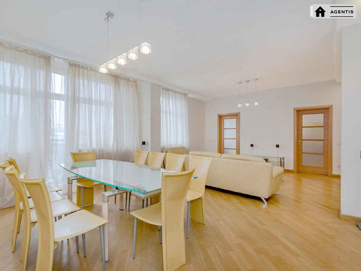 Apartment for rent 4 rooms, 216 m², 9th fl./15 floors. 11, Shevchenka 11, Kyiv. 