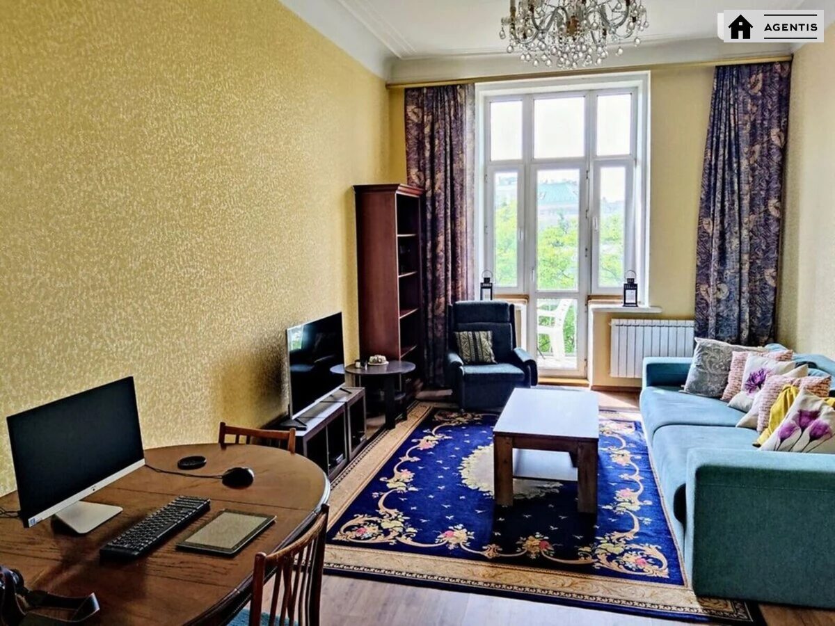 Apartment for rent. 3 rooms, 100 m², 5th floor/6 floors. 1, Bankova 1, Kyiv. 
