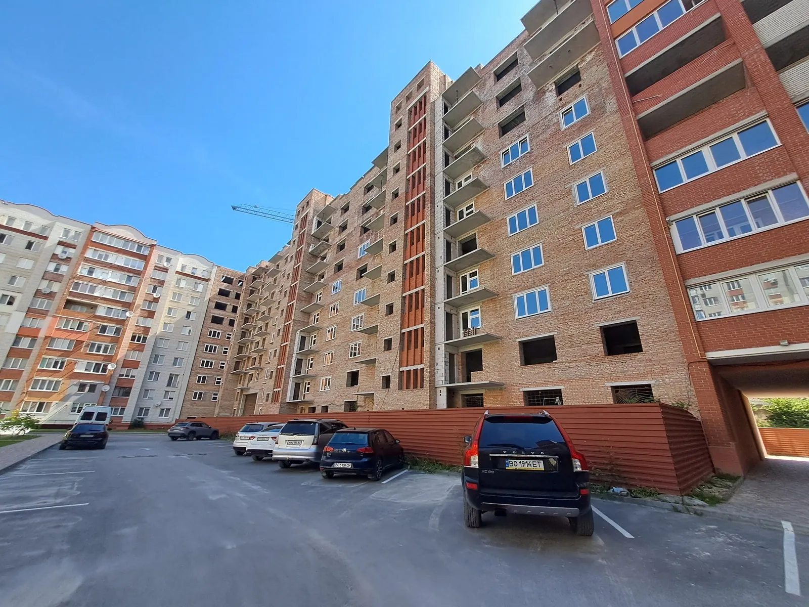 Продаж квартири. 1 room, 50 m², 4th floor/10 floors. Оболоня, Тернопіль. 