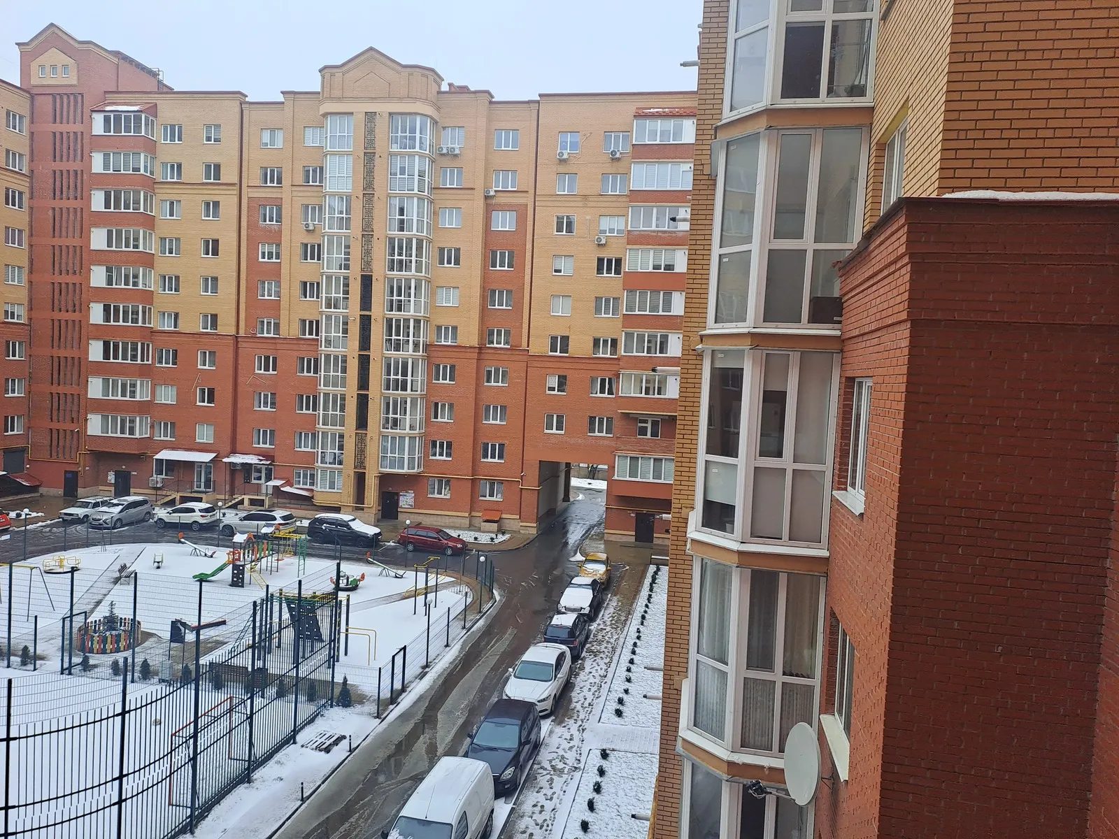 Apartments for sale. 3 rooms, 84 m², 5th floor/9 floors. 38, Tarnavskoho , Ternopil. 