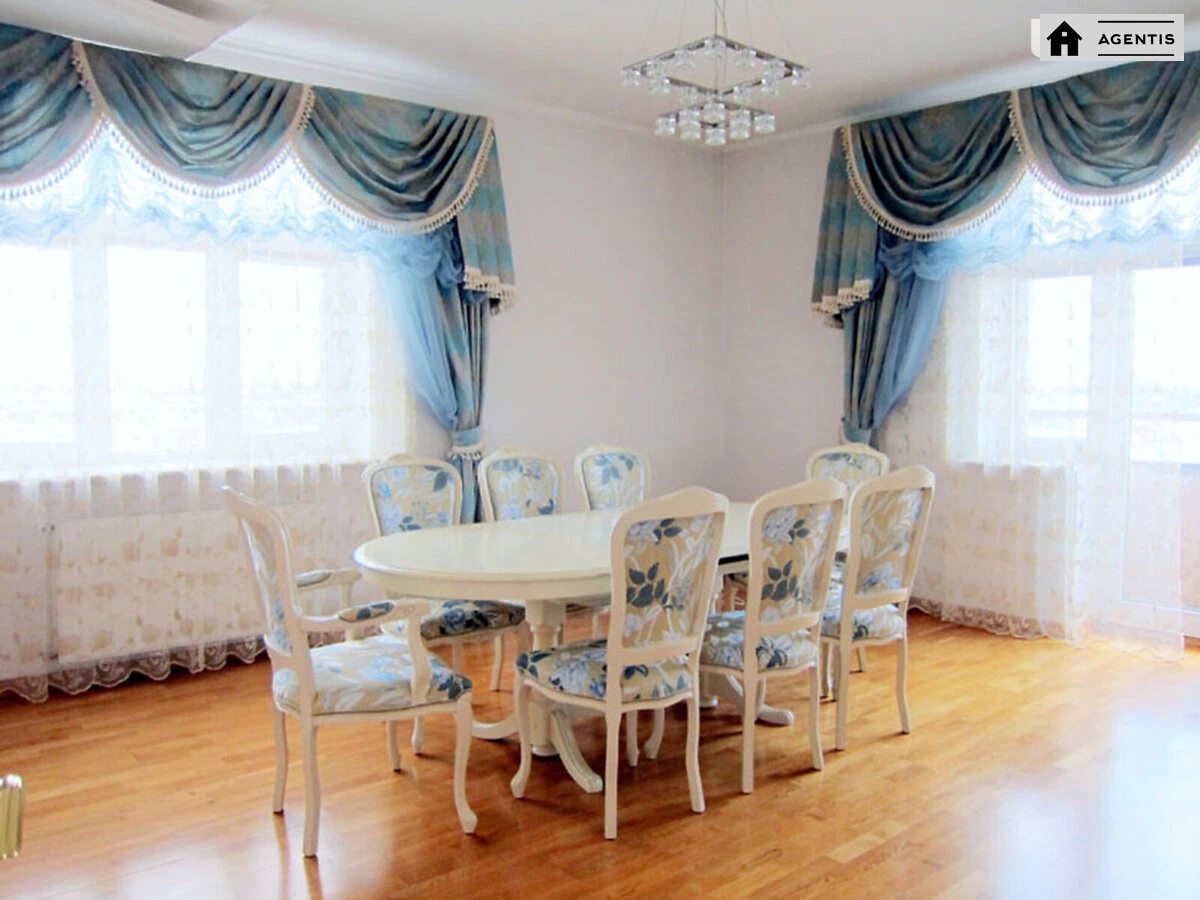 Apartment for rent. 5 rooms, 220 m², 8th floor/10 floors. 14, Patorzhynskogo 14, Kyiv. 