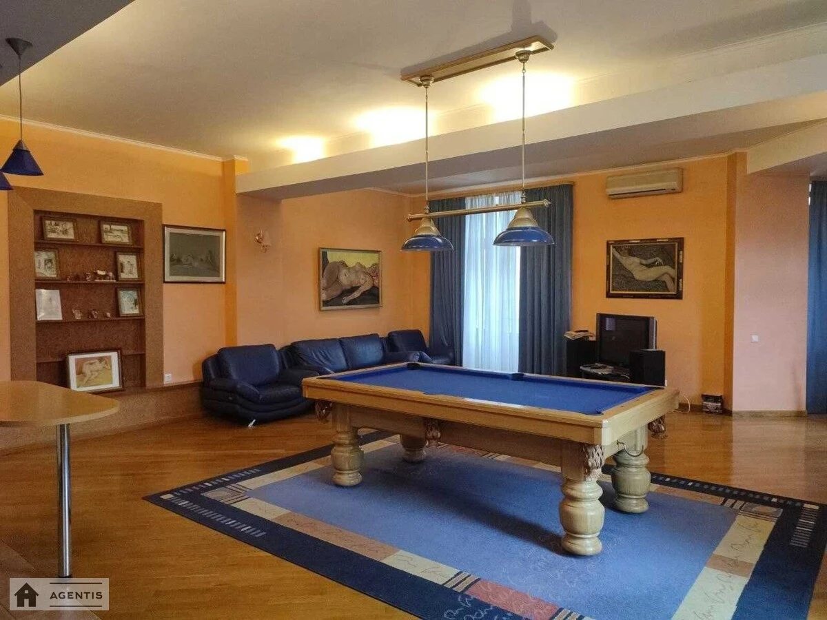 Apartment for rent. 4 rooms, 150 m², 7th floor/8 floors. 23, Hreschatyk 23, Kyiv. 