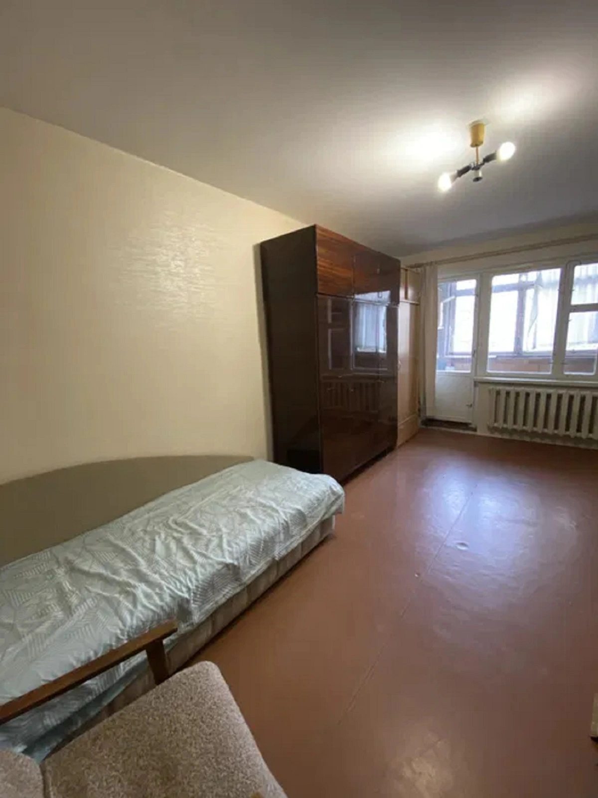 Apartments for sale. 1 room, 35 m², 2nd floor/9 floors. 116, Koroleva Akademyka , Odesa. 