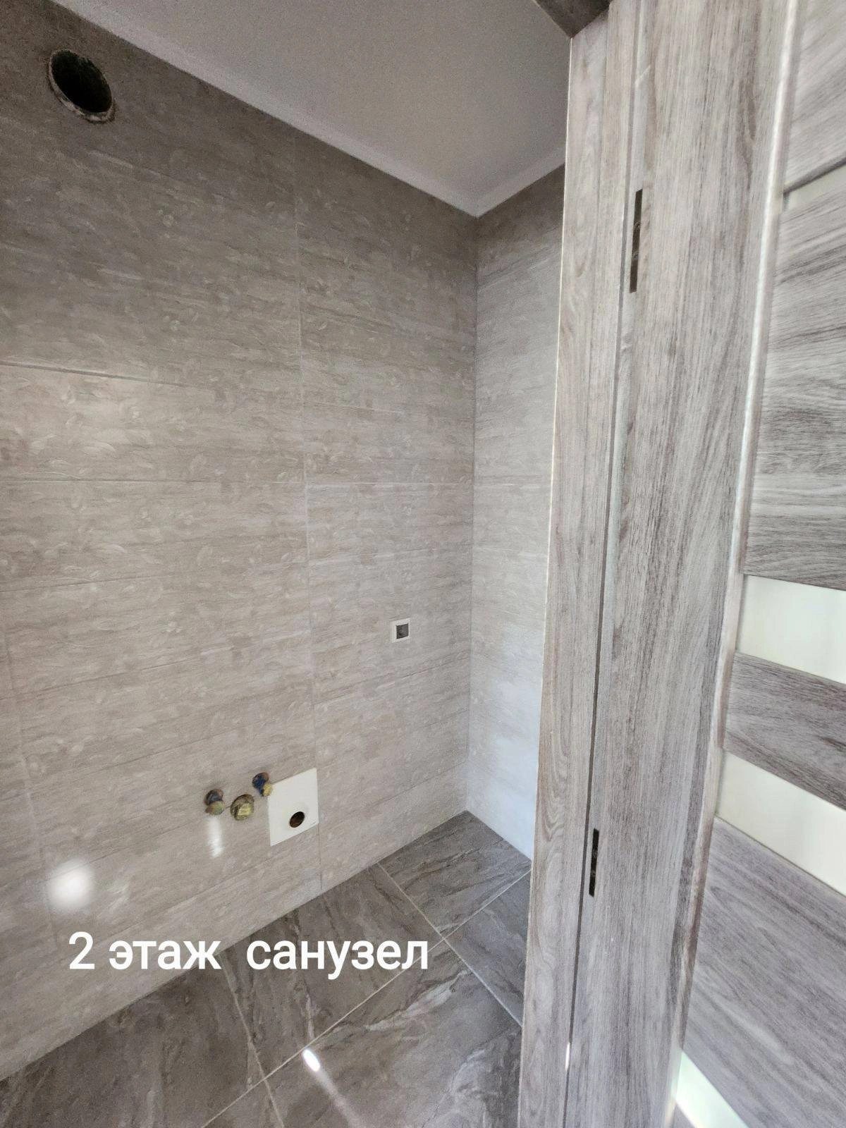 House for sale 125 m², 3 floors. 7, Travneva vul., Horenychi. 