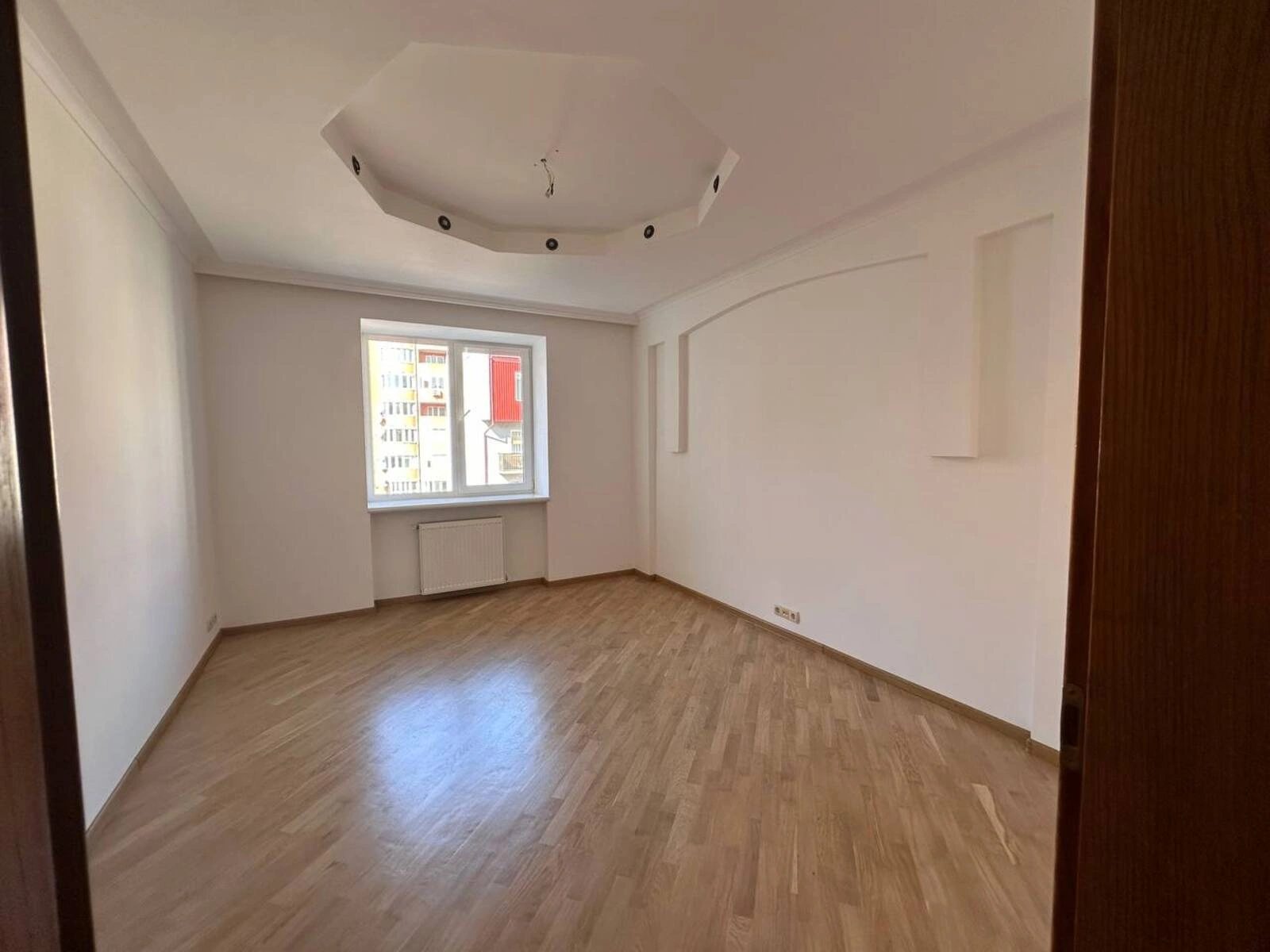 Продаж квартири 4 кімнати, 123 m², 3 пов./5 поверхів. Котляревського І. вул., Тернопіль. 