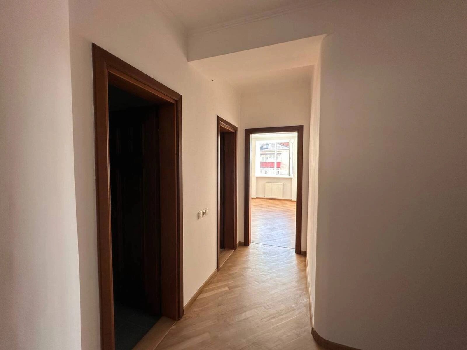 Продаж квартири 4 кімнати, 123 m², 3 пов./5 поверхів. Котляревського І. вул., Тернопіль. 