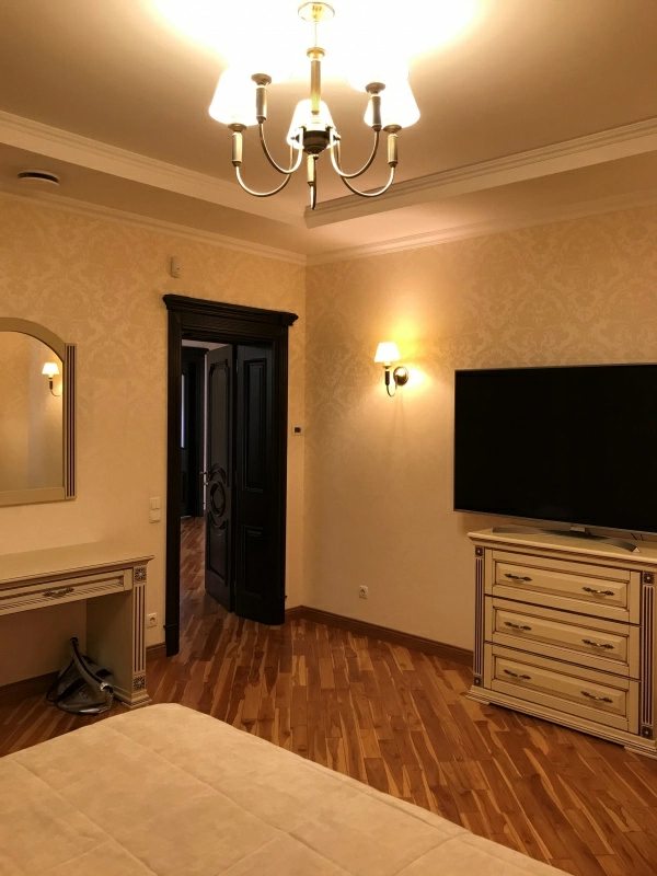 House for sale. 8 rooms, 616 m², 3 floors. Kachury YAkova, Kyiv. 