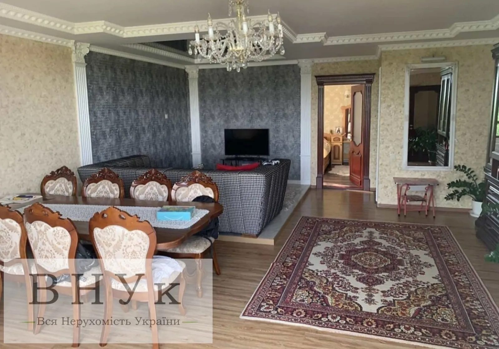Продаж квартири. 3 rooms, 110 m², 2nd floor/4 floors. Підгороднє , Тернопіль. 