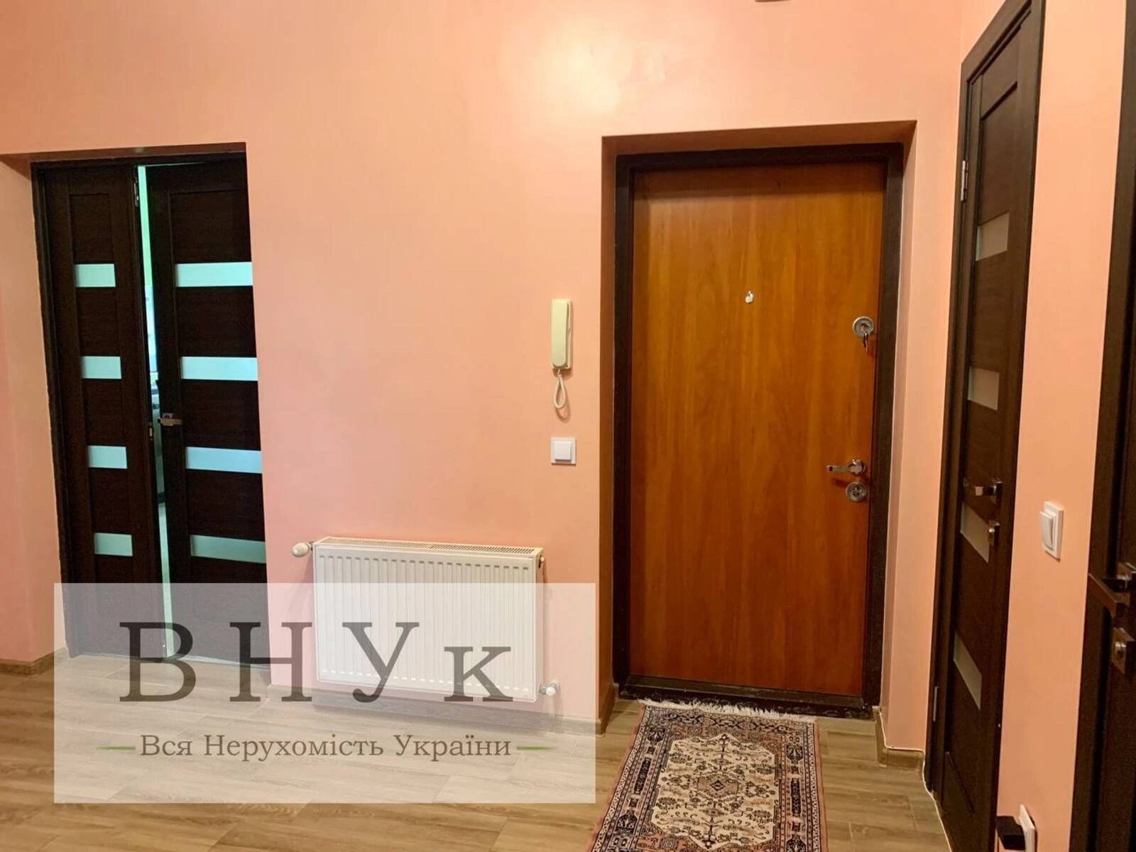 Apartments for sale. 2 rooms, 69 m², 6th floor/6 floors. 36, Karpenka vul., Ternopil. 