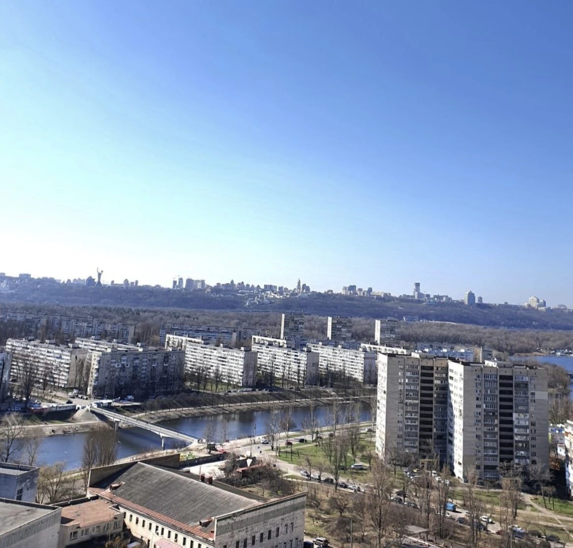 Apartments for sale. 1 room, 50 m², 22 floor/25 floors. 6, Yevhena Sverstyuka, Kyiv. 