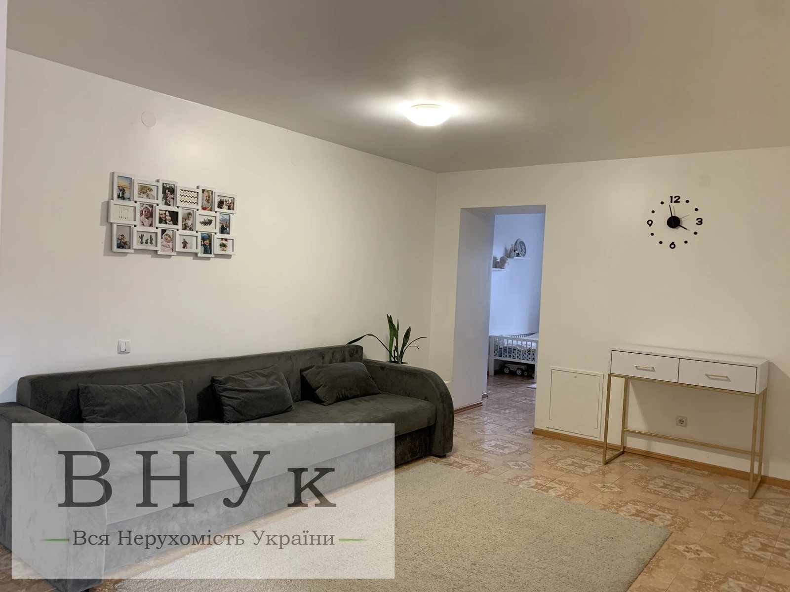 Apartments for sale 4 rooms, 104 m², 1st fl./11 floors. Tsehelnyy prov., Ternopil. 