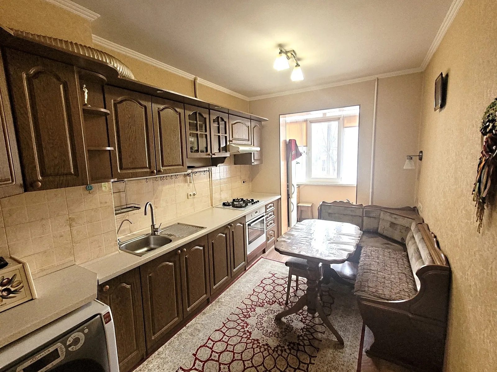Apartments for sale. 3 rooms, 66 m², 1st floor/9 floors. 59, Vylyamsa Akademyka ul., Odesa. 