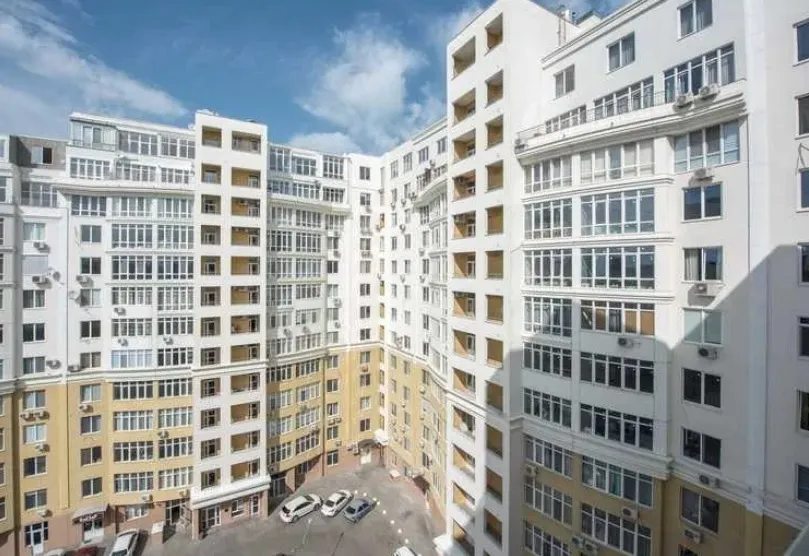 Здам квартиру 1 кімната, 62 m², 3 пов./13 поверхів. 9, Аркадиевский пер., Одеса. 