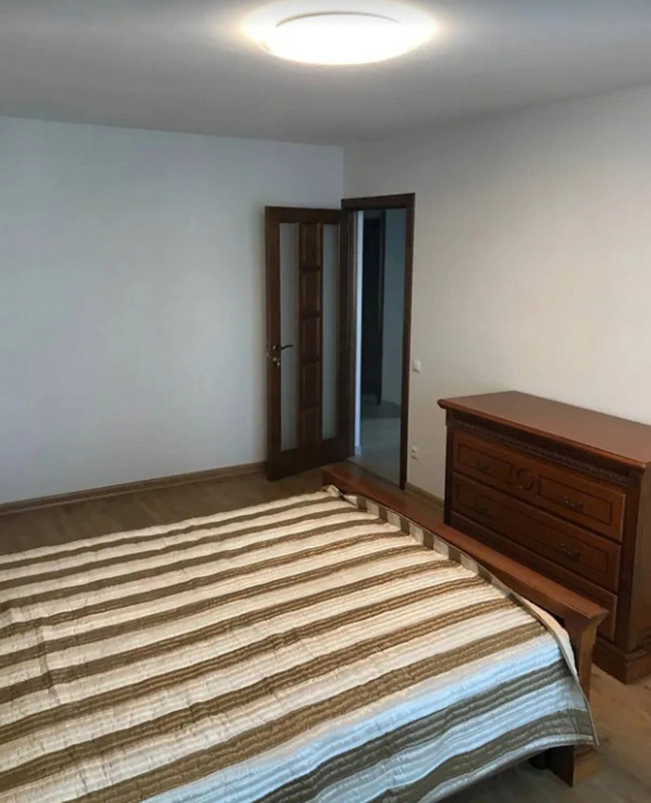 Продаж квартири. 2 rooms, 67 m², 4th floor/11 floors. Центр, Тернопіль. 