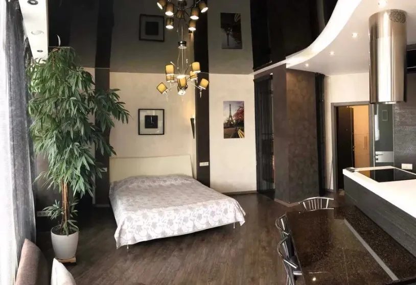 Apartment for rent. 1 room, 50 m², 12 floor/20 floors. 1, Lyteraturnaya ul., Odesa. 