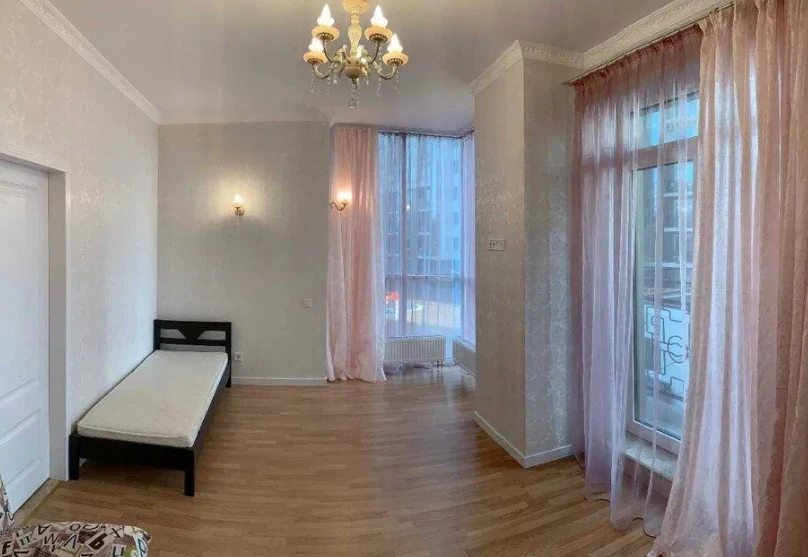 Здам квартиру. 2 rooms, 74 m², 2nd floor/24 floors. 60, Французский б-р, Одеса. 