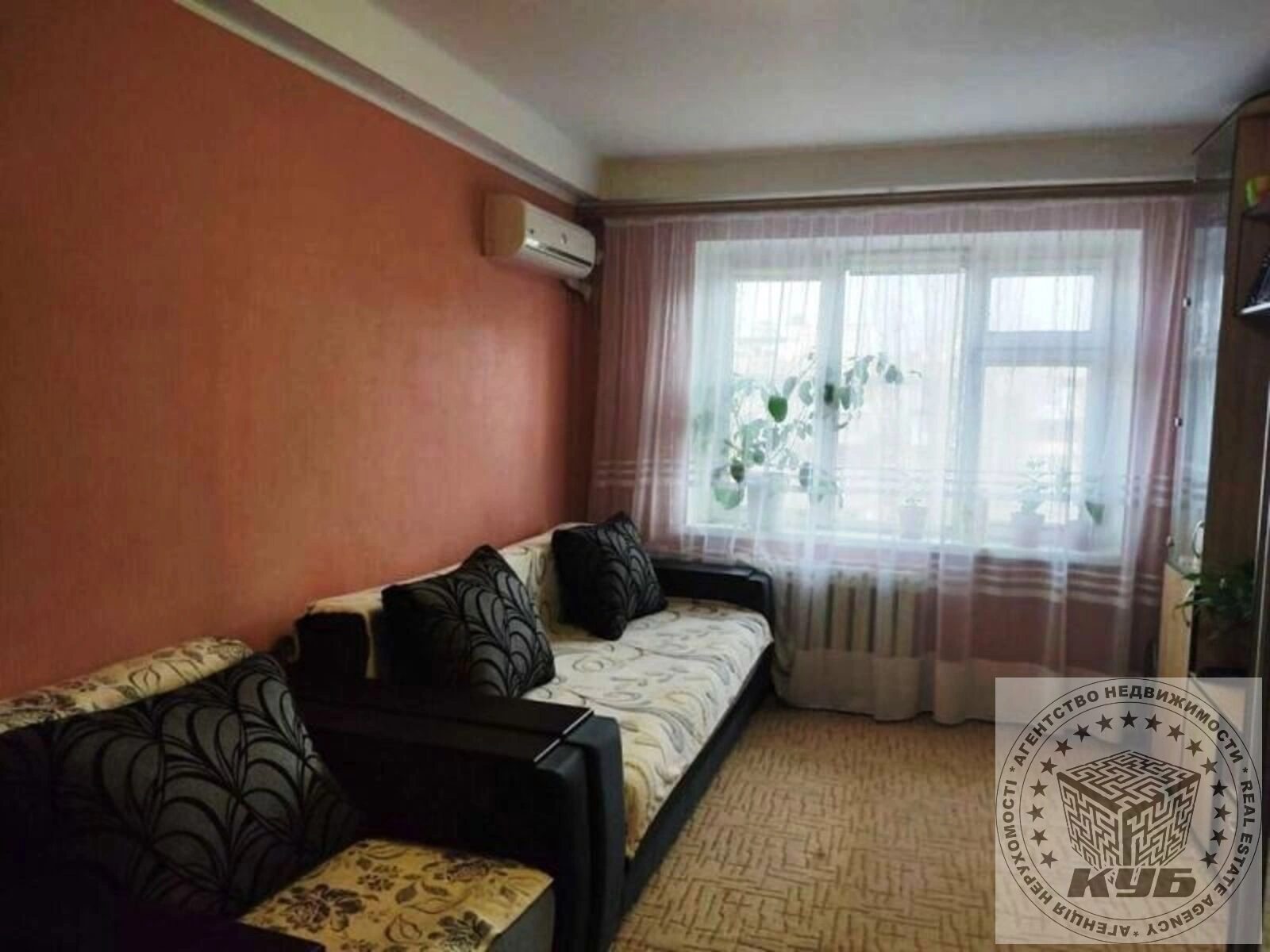Продаж квартири. 2 rooms, 43 m², 9th floor/9 floors. 5, Ромена Ролана 5, Київ. 