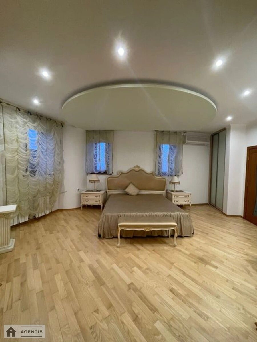 Apartment for rent. 5 rooms, 260 m², 18 floor/19 floors. Sribnokilska, Kyiv. 