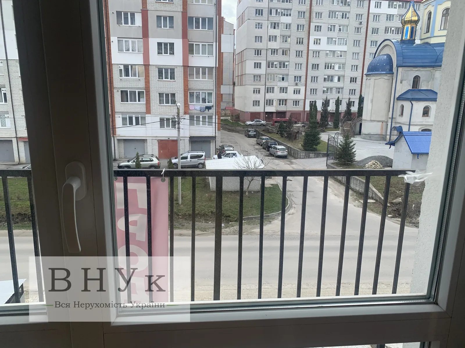 Продаж квартири. 1 room, 33 m², 3rd floor/6 floors. Соборності , Тернопіль. 