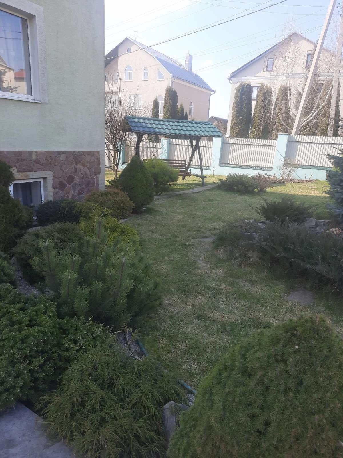 House for sale. 370 m², 3 floors. Petrykov. 