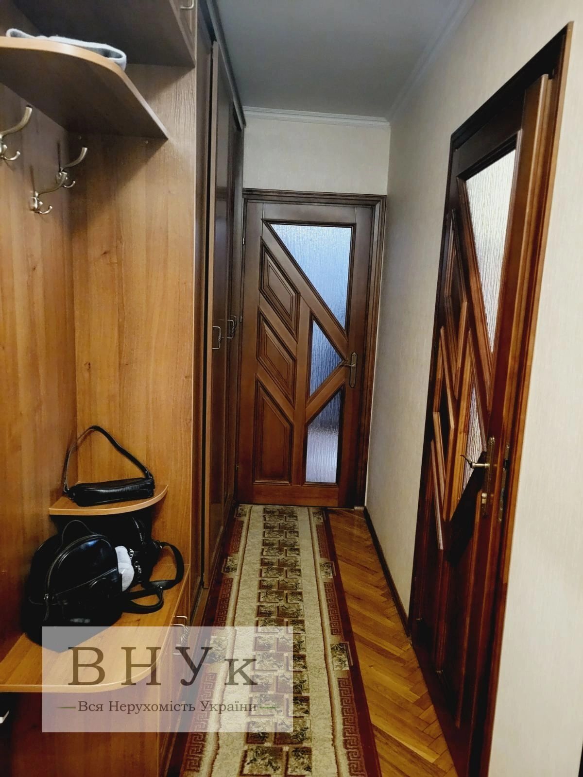 Продаж квартири. 2 rooms, 45 m², 2nd floor/4 floors. Замкова вул., Тернопіль. 