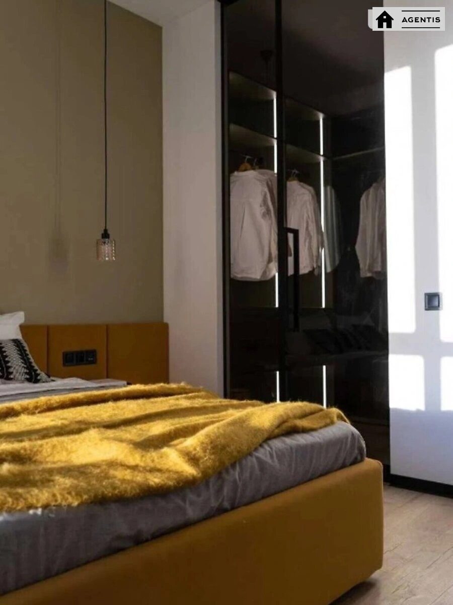 Apartment for rent. 3 rooms, 90 m², 21 floor/31 floors. 7, Lesi Ukrayinky 7, Kyiv. 