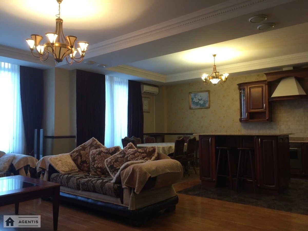 Сдам квартиру. 3 rooms, 134 m², 11 floor/14 floors. 59, Жилянская 59, Киев. 
