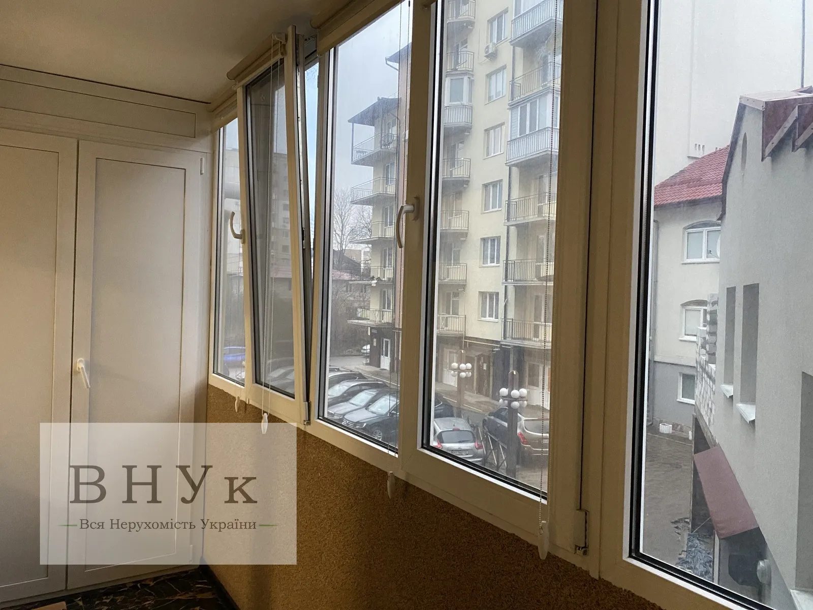 Продаж квартири. 2 rooms, 64 m², 2nd floor/9 floors. Крушельницької С. вул., Тернопіль. 