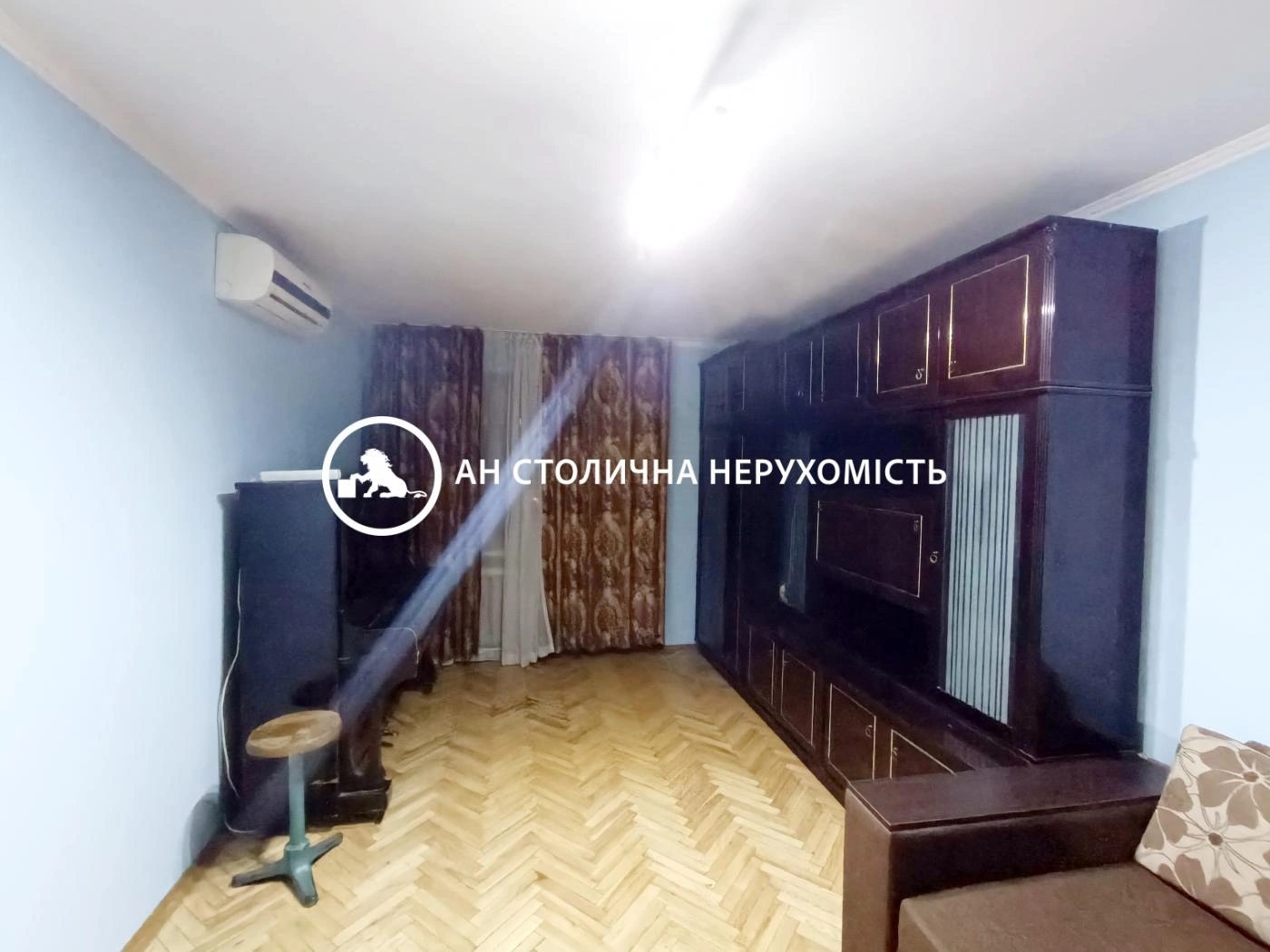 Сдам квартиру. 2 rooms, 50 m², 4th floor/9 floors. Саперное Поле, Киев. 