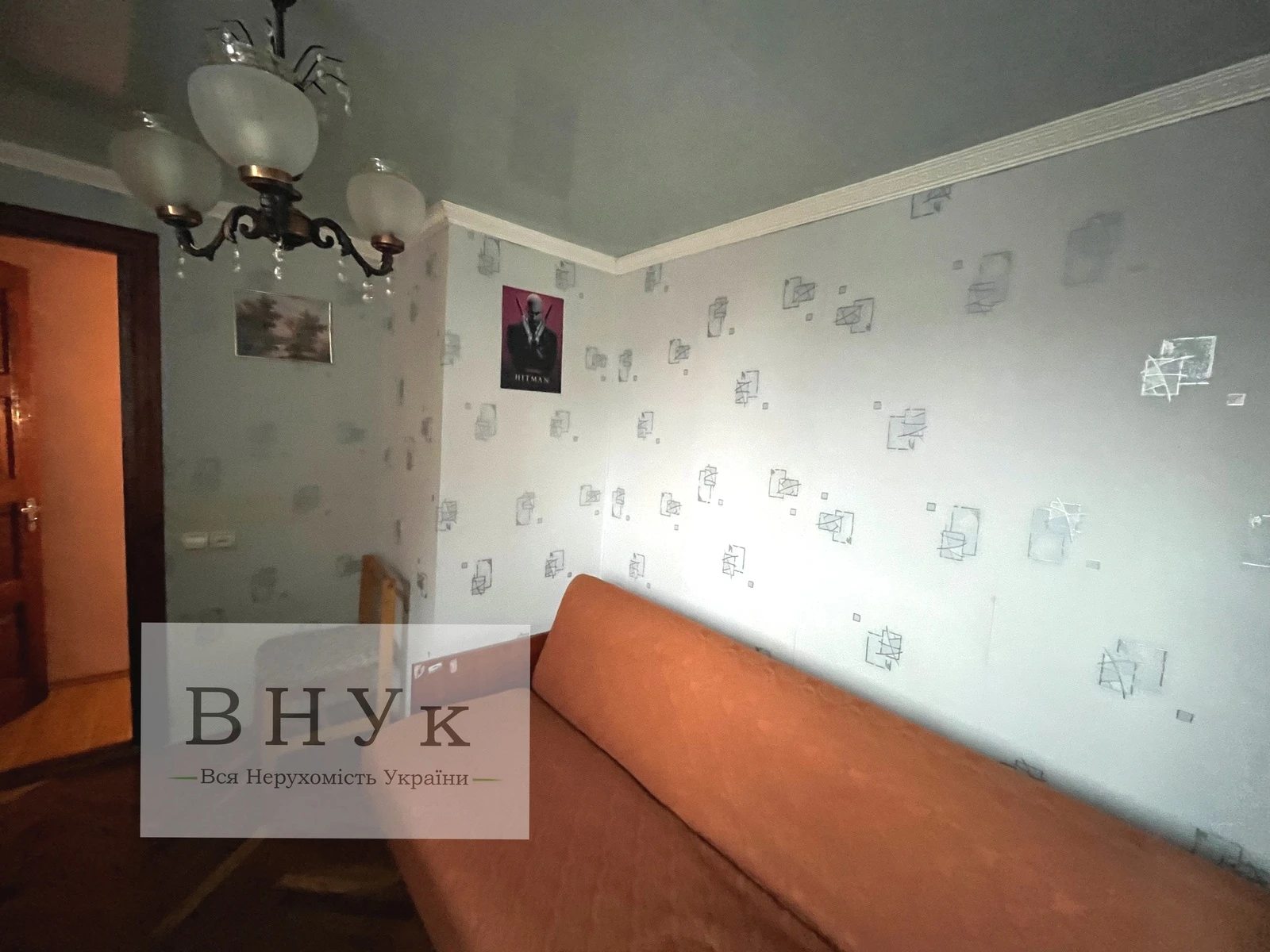 Apartments for sale 3 rooms, 75 m², 1st fl./2 floors. Vahylevycha vul., Ternopil. 