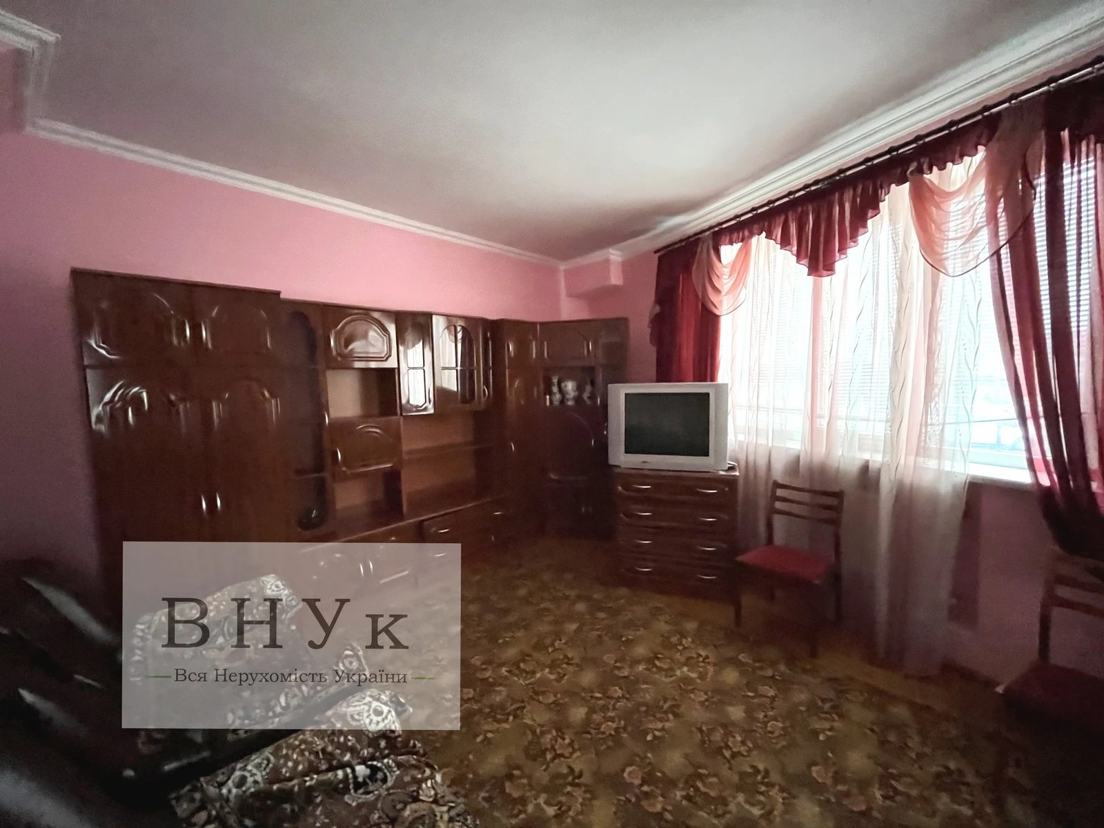 Продаж квартири. 3 rooms, 75 m², 1st floor/2 floors. Вагилевича вул., Тернопіль. 