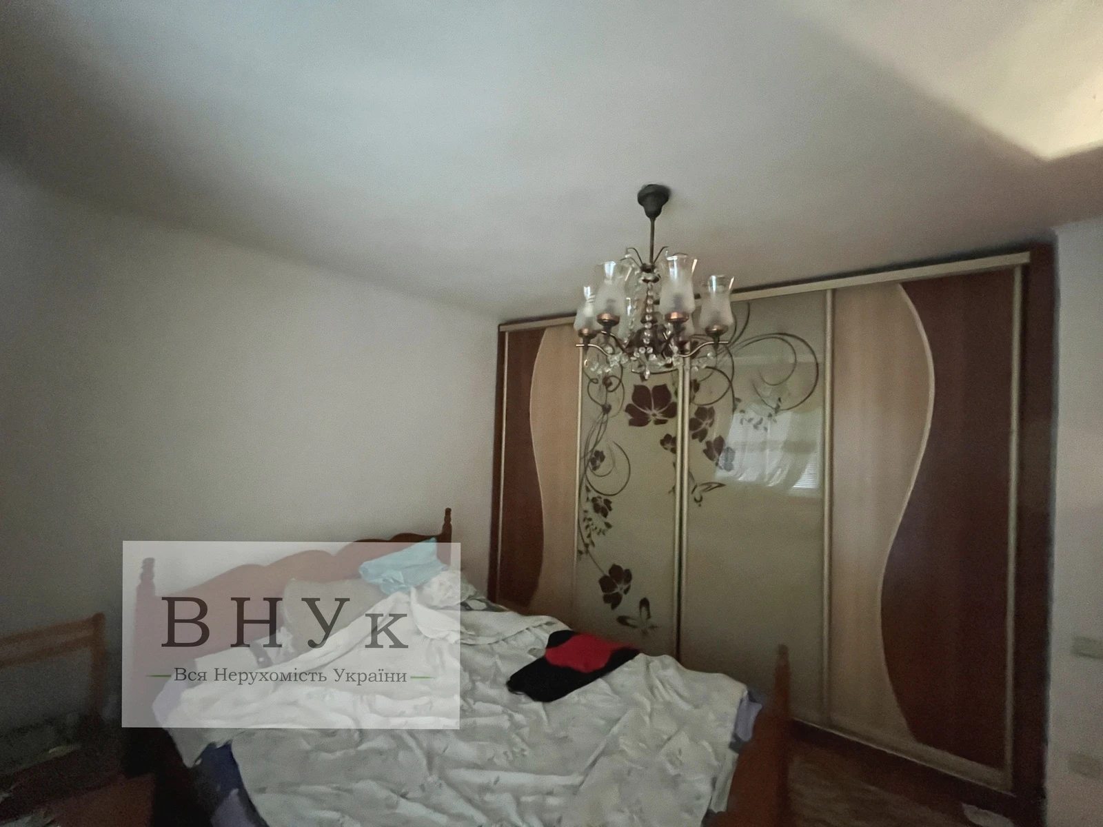 Apartments for sale 3 rooms, 75 m², 1st fl./2 floors. Vahylevycha vul., Ternopil. 