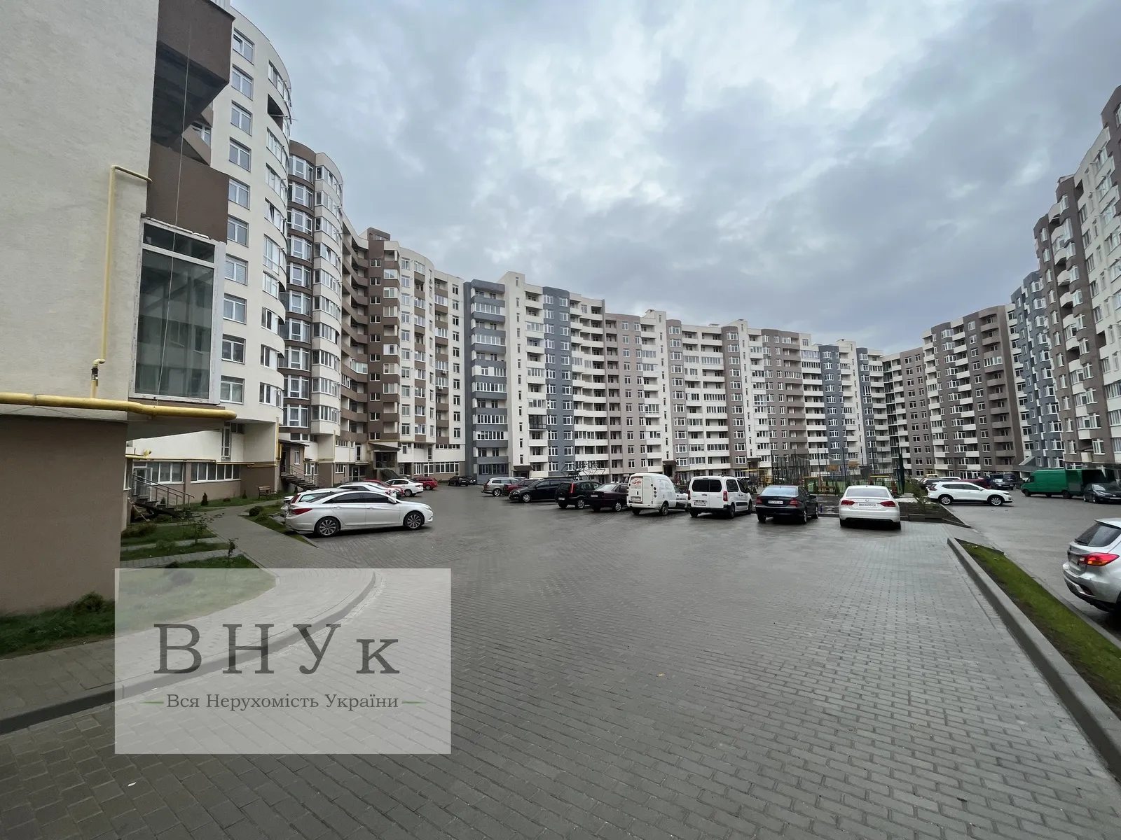 Apartments for sale. 1 room, 34 m², 5th floor/11 floors. Kyyivska vul., Ternopil. 