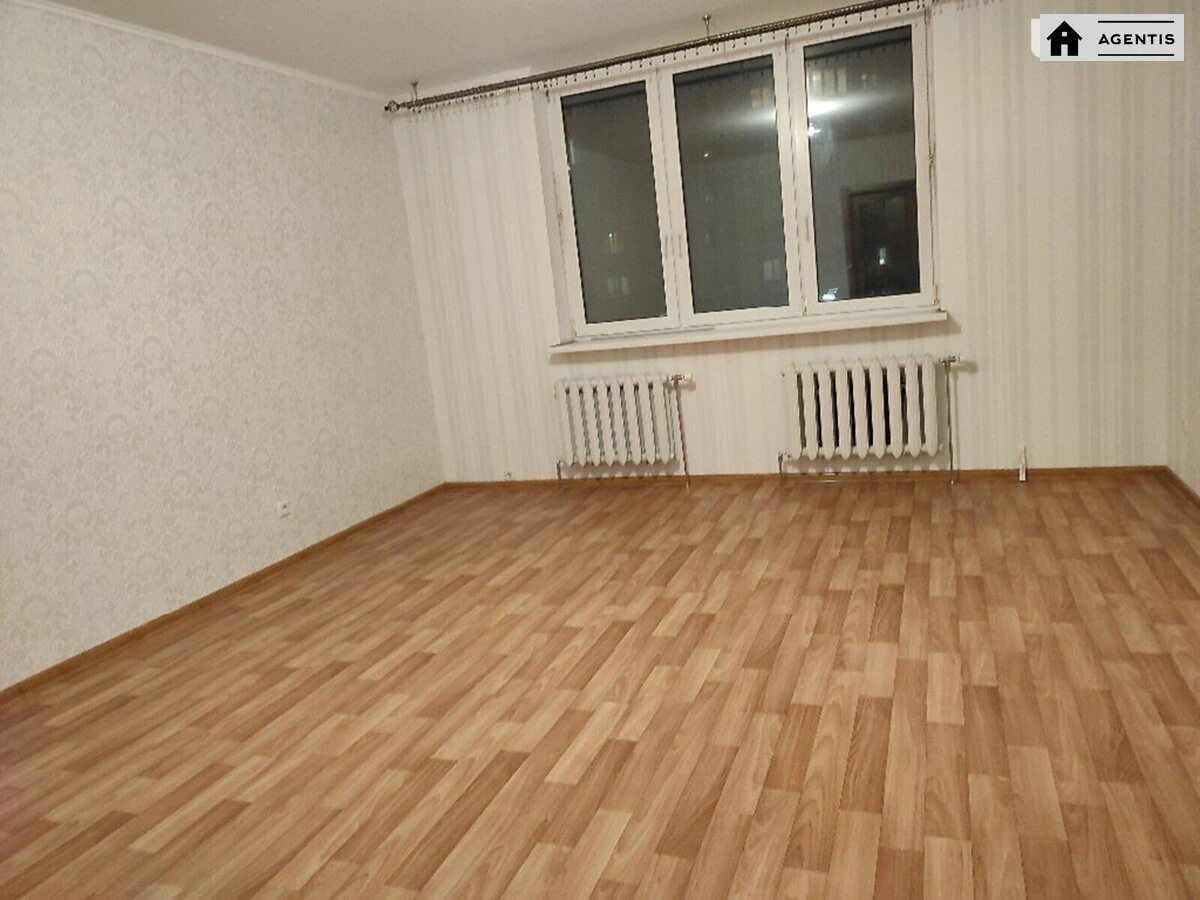 Apartment for rent. 4 rooms, 140 m², 4th floor/24 floors. 1, Sribnokilska 1, Kyiv. 