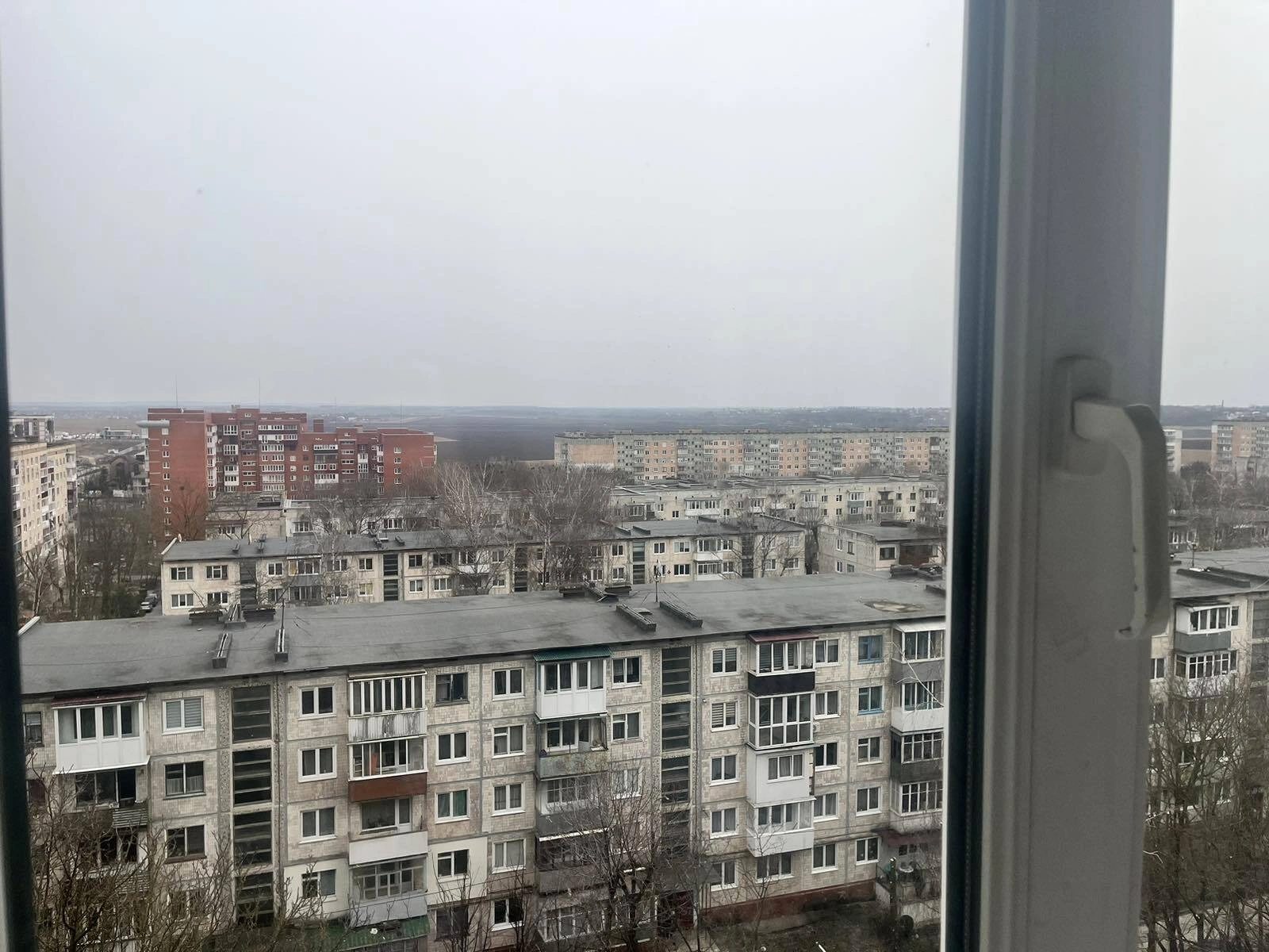 Продаж квартири 3 кімнати, 64 m², 8 пов./10 поверхів. 94, Степана Бандери , Тернопіль. 